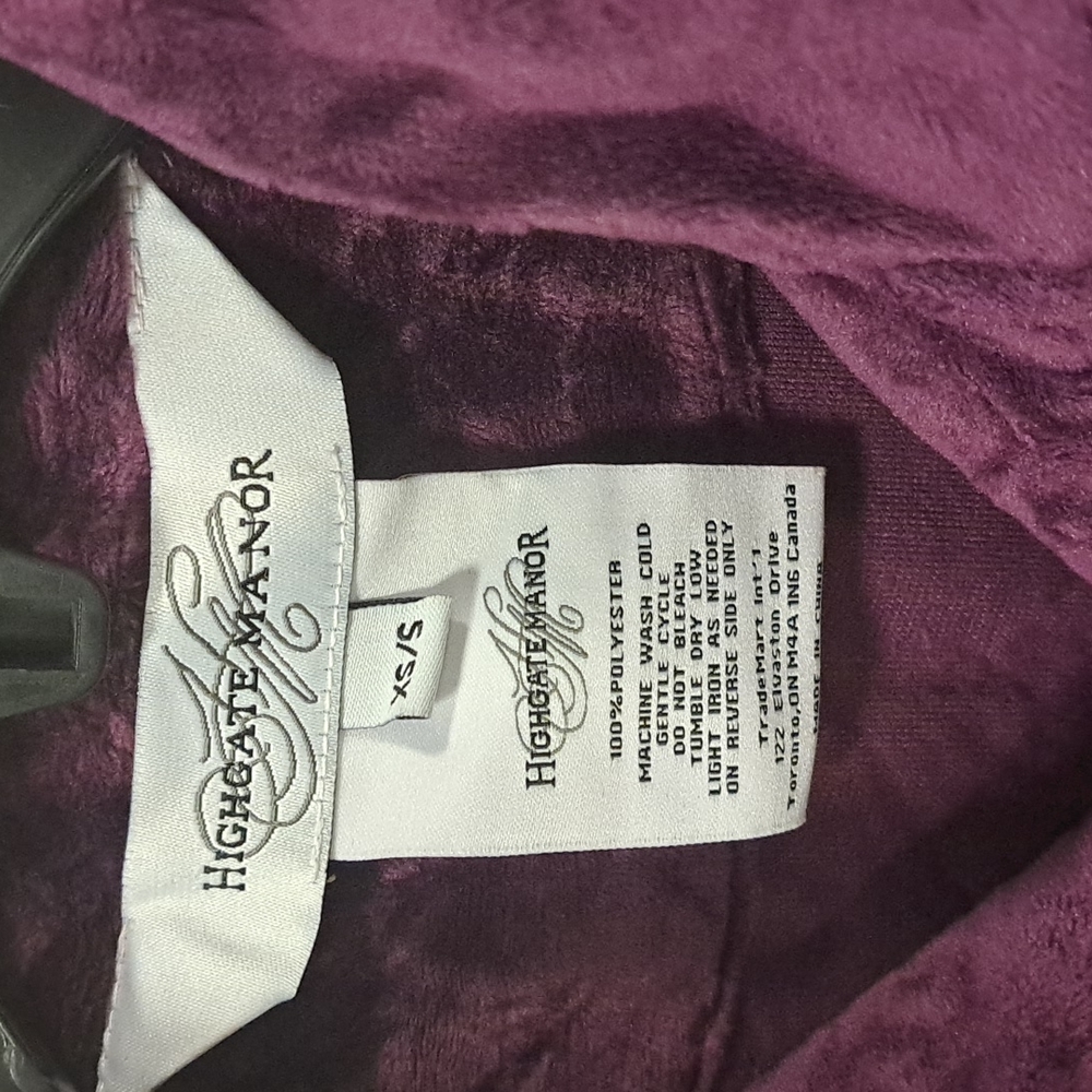 0705 Highgate Manor Herringbone Robe - Picture 5 of 6